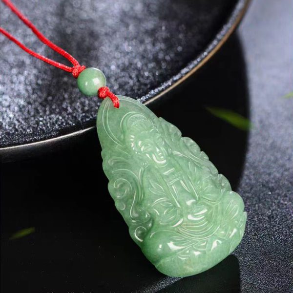 chinese jade necklace