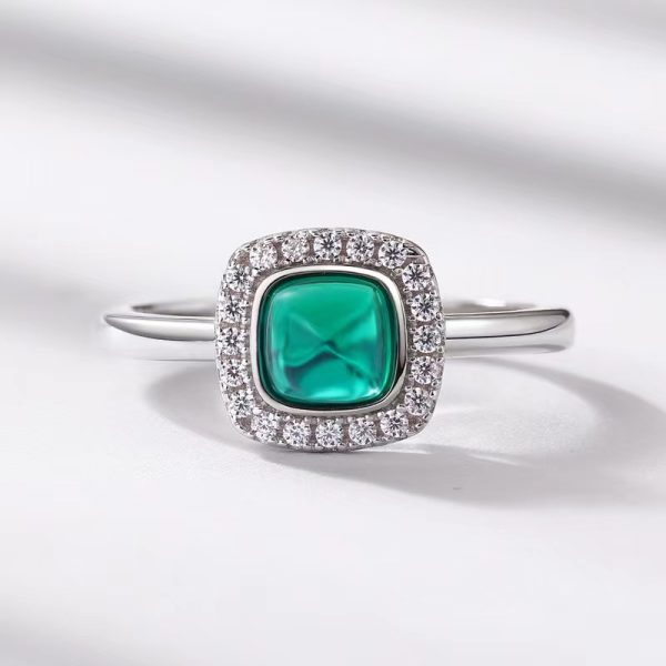 emerald engagement rings