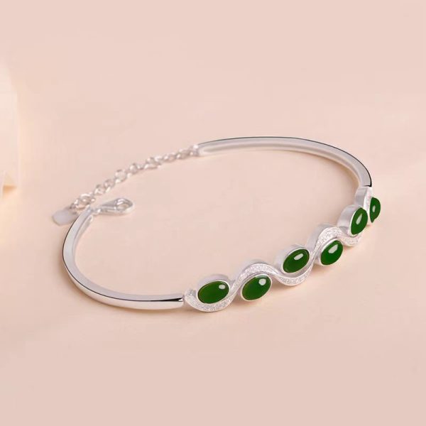 jade bangle